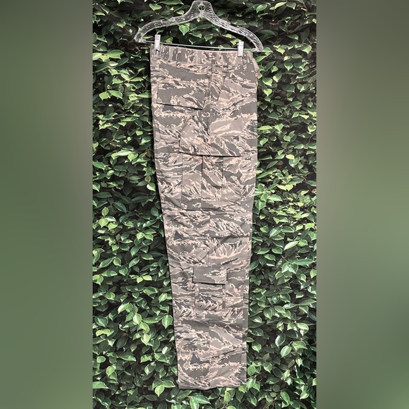 Camouflage Pants US Air Force Military Issue Digital Green Womens 12R - Picture 5 of 7
